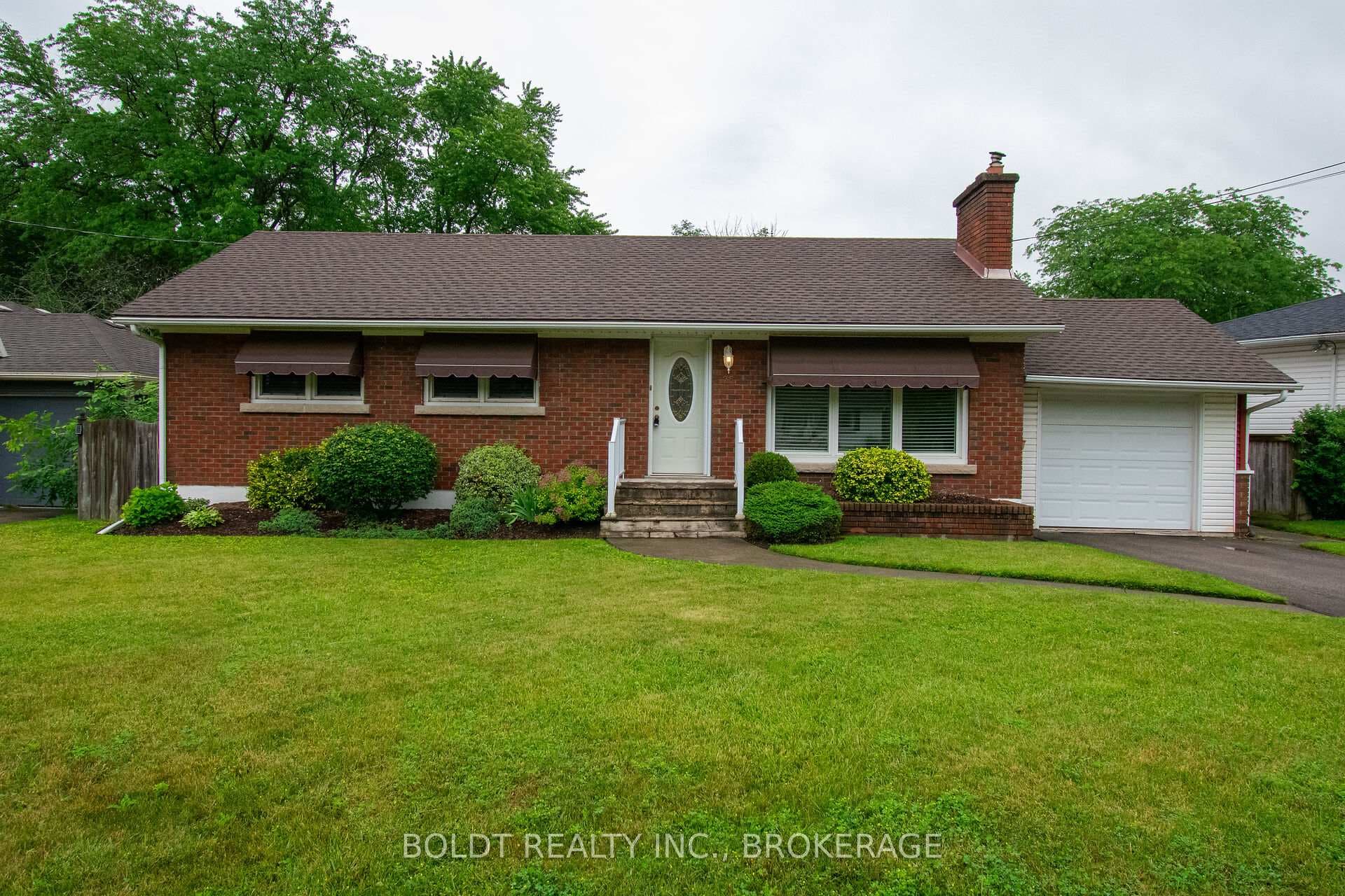25 Elm Ridge Drive