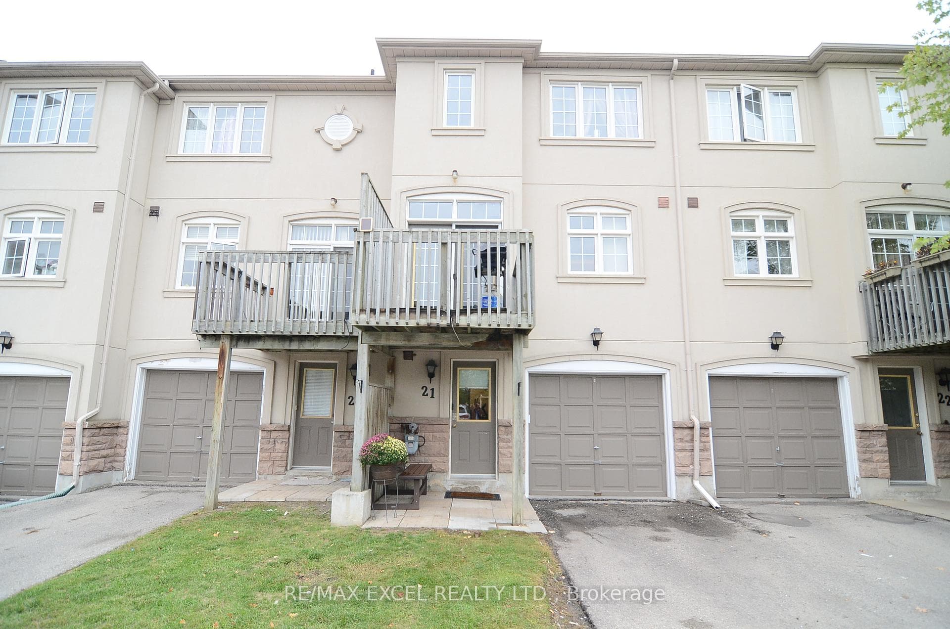 10 Post Oak Drive Unit 21