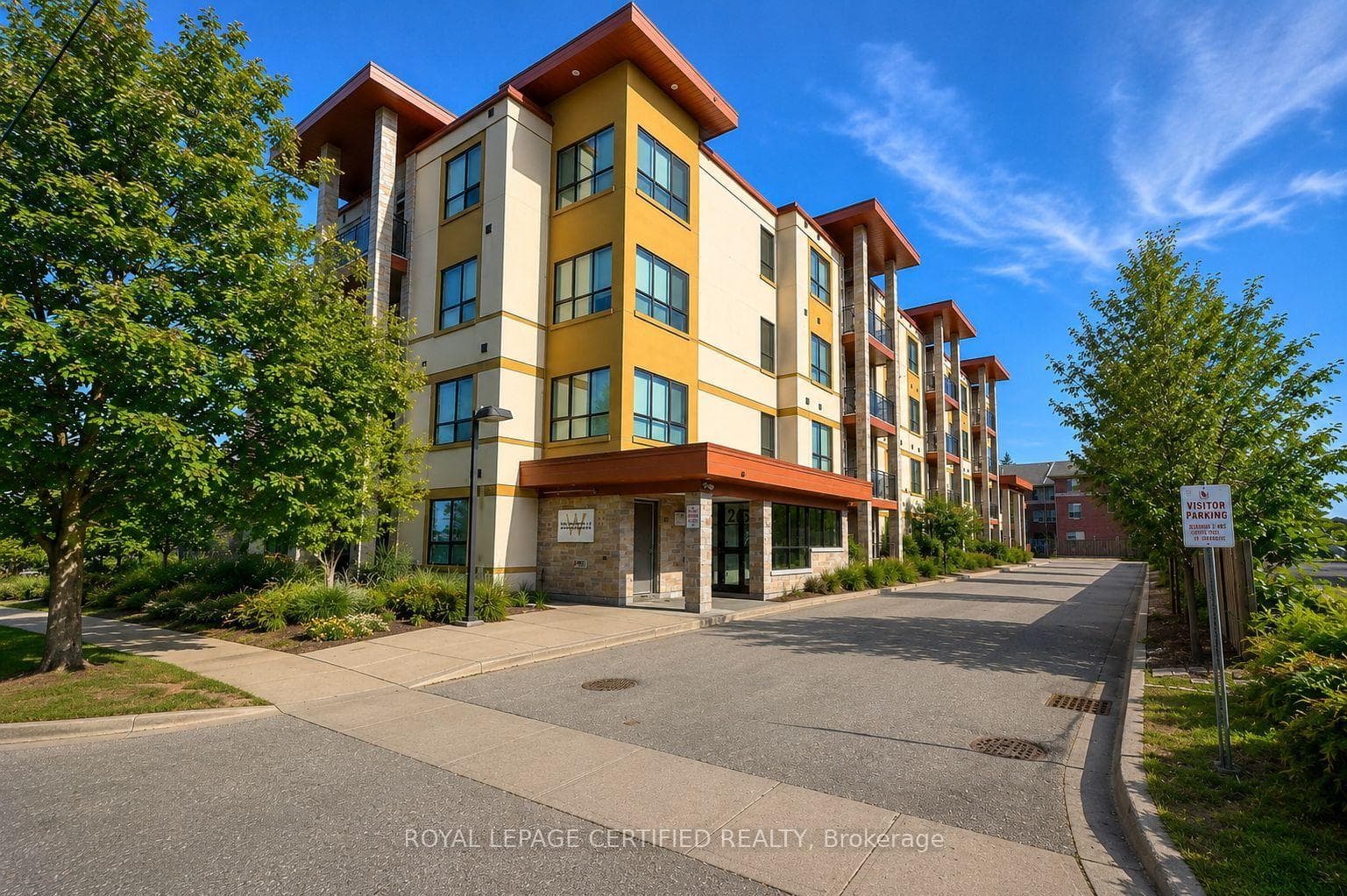 26 Wellington Street Unit 205