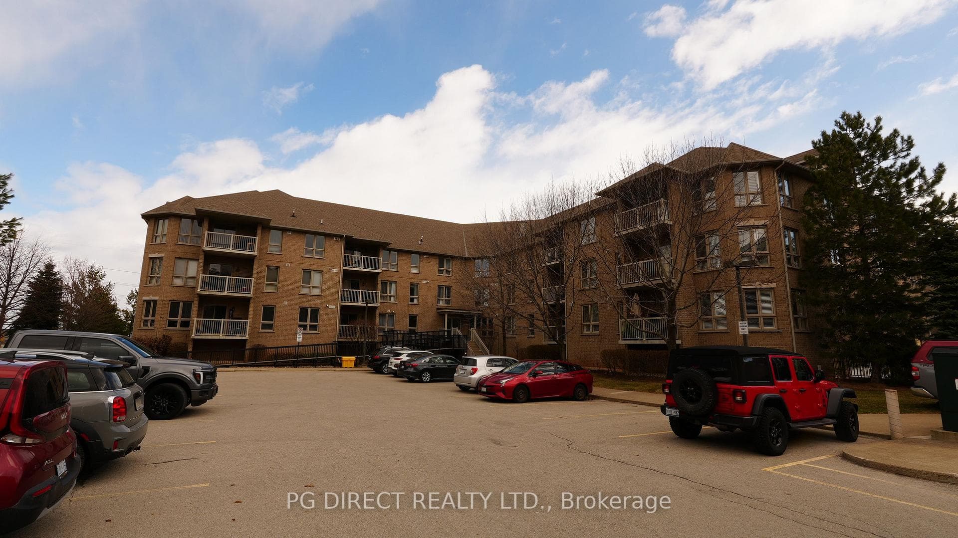 56 Kerman Avenue Unit 105