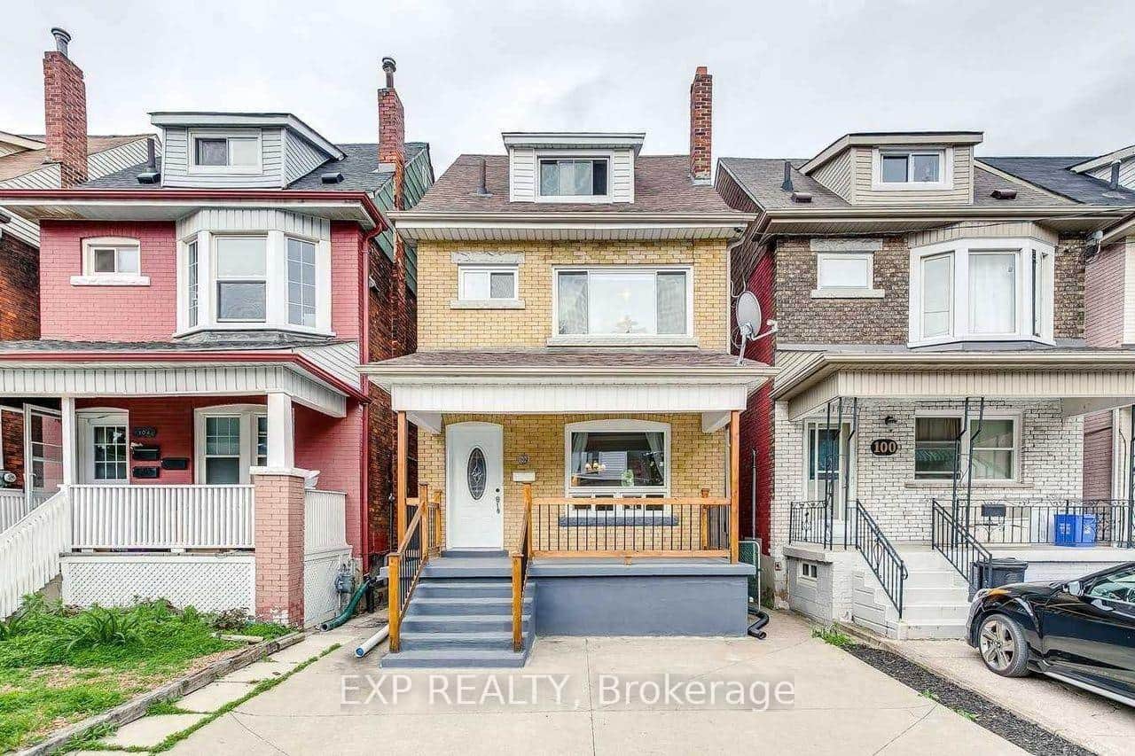 102 Rosslyn Avenue
