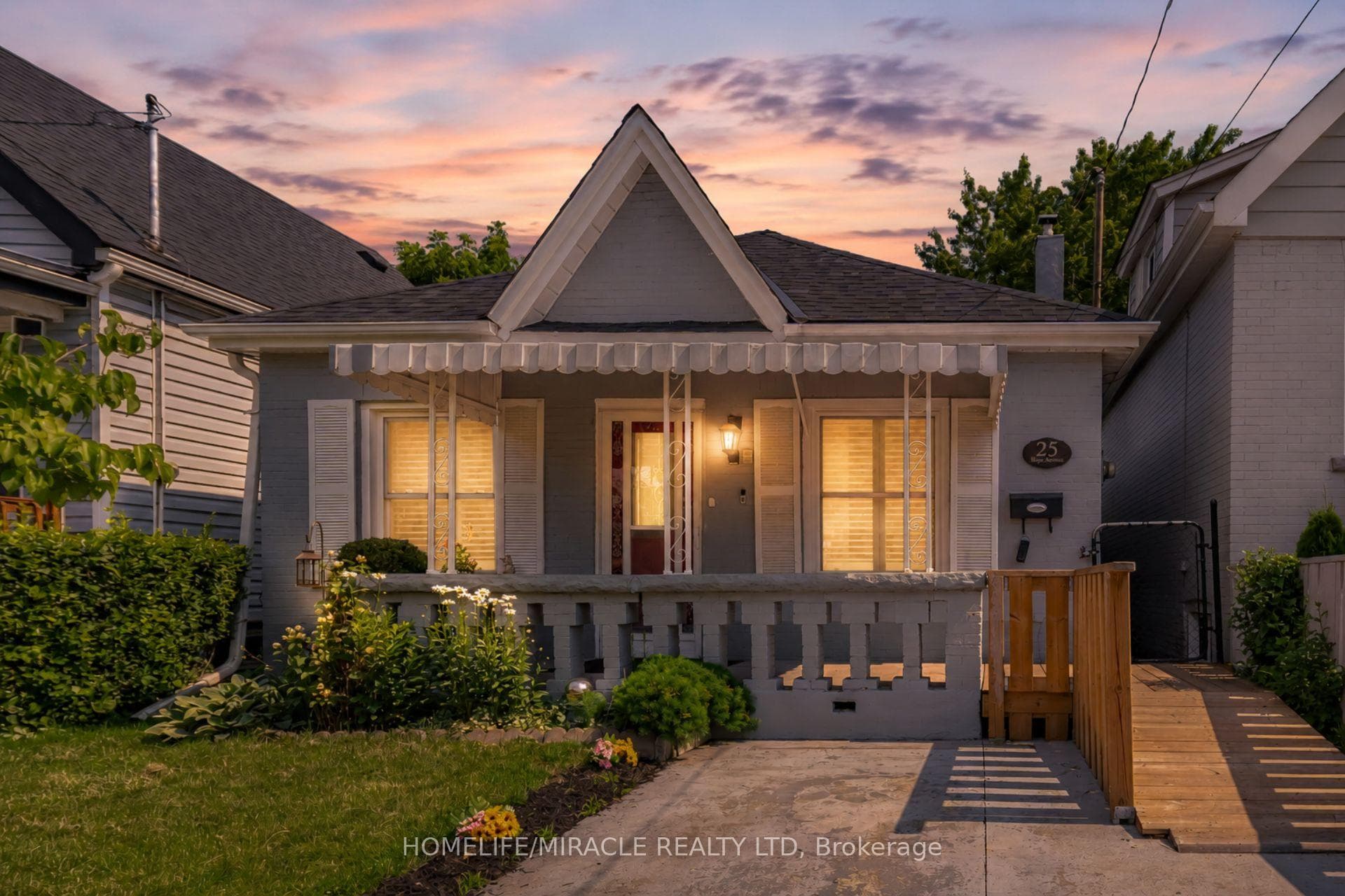 25 Hope Avenue