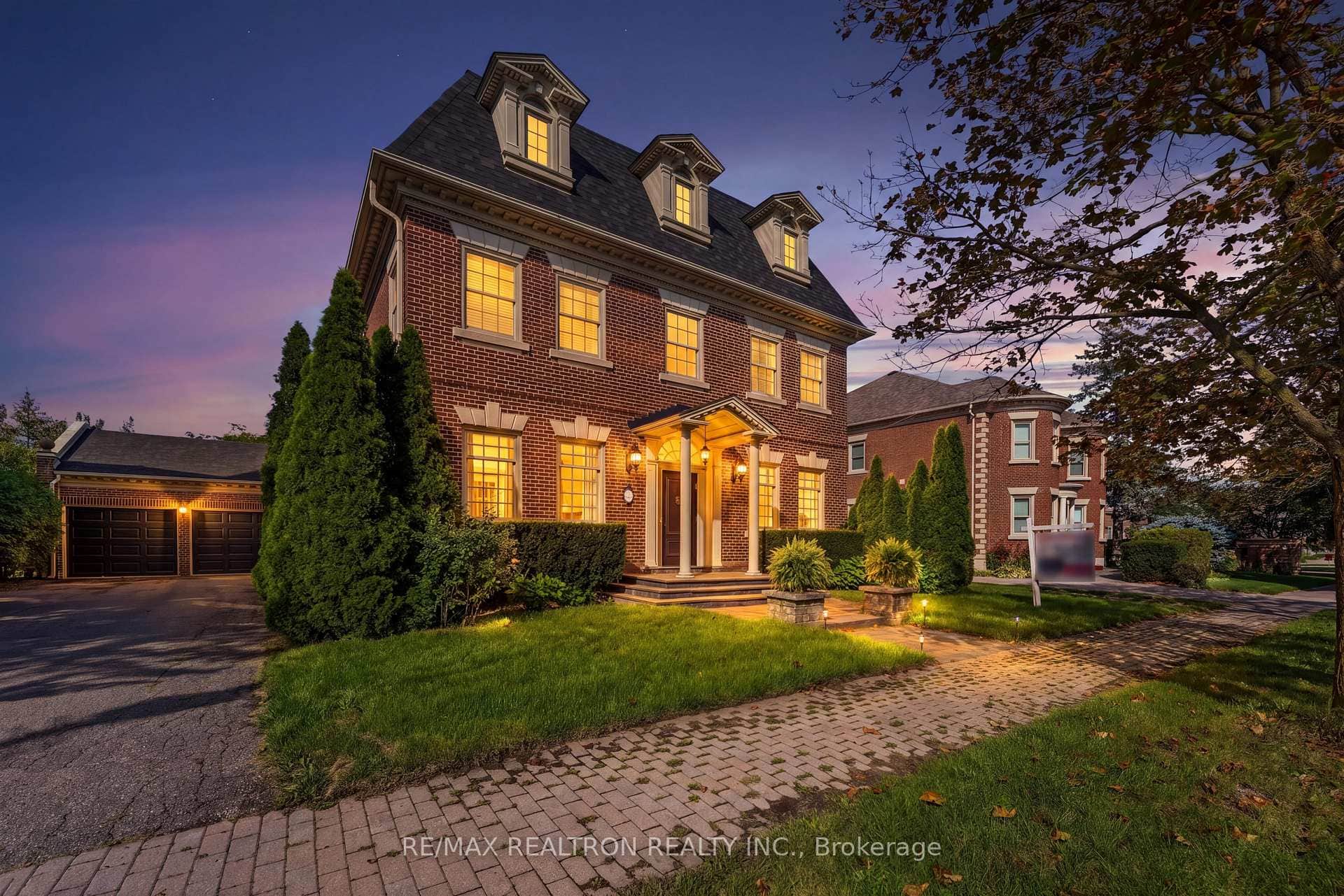 6 Oatlands Drive