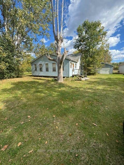 748 Sandy Bay Road