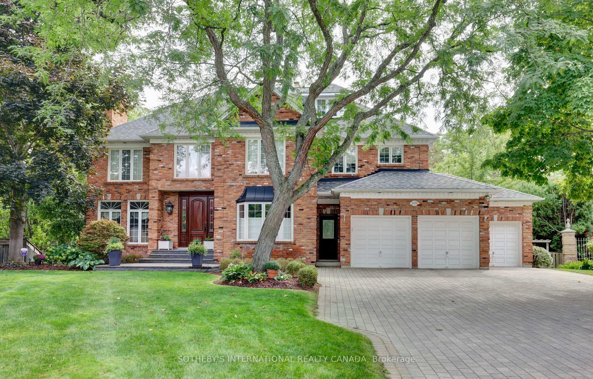 1379 Meadow Green Court