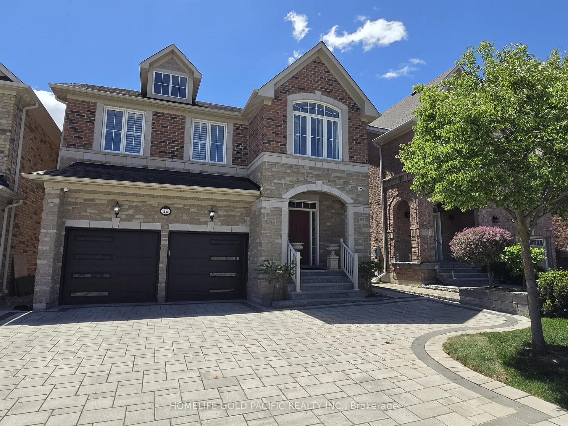 19 Bruce Thomson Drive