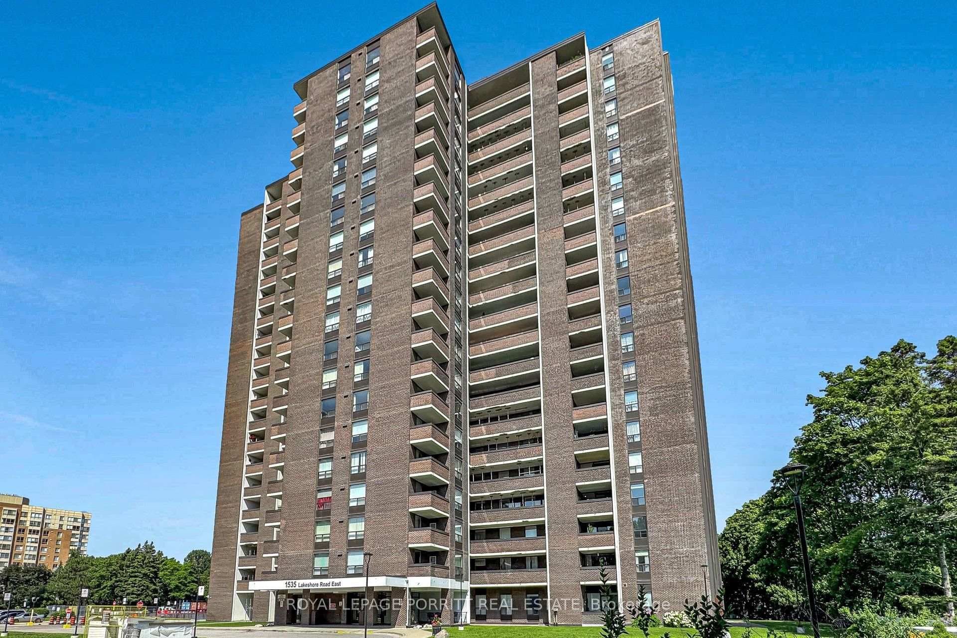 1535 Lakeshore Road Unit PH01