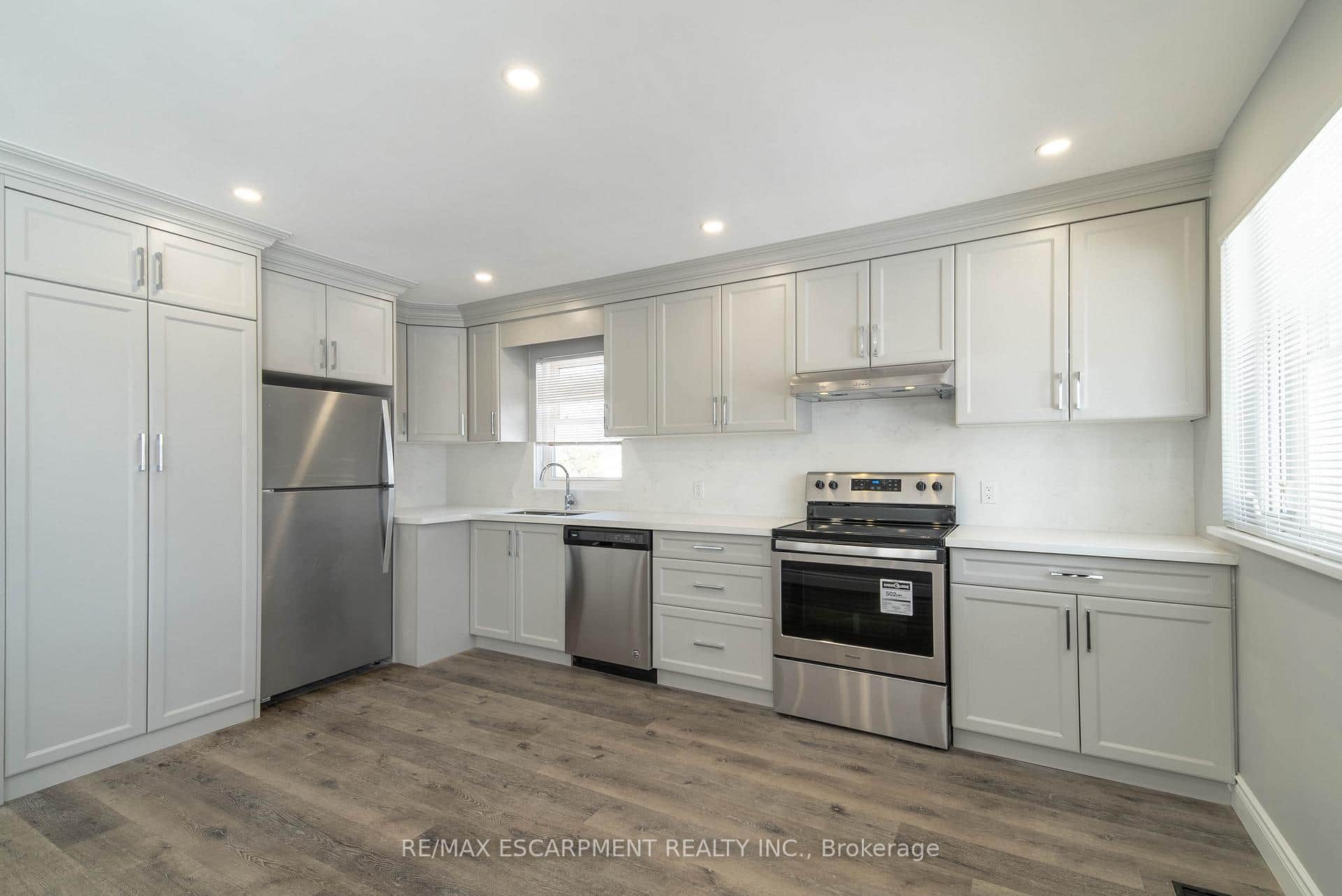 196 Upper Paradise Road Unit 1