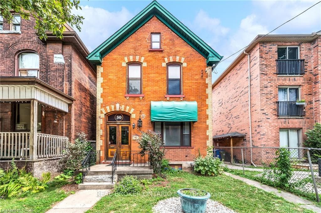 30 Victoria Avenue