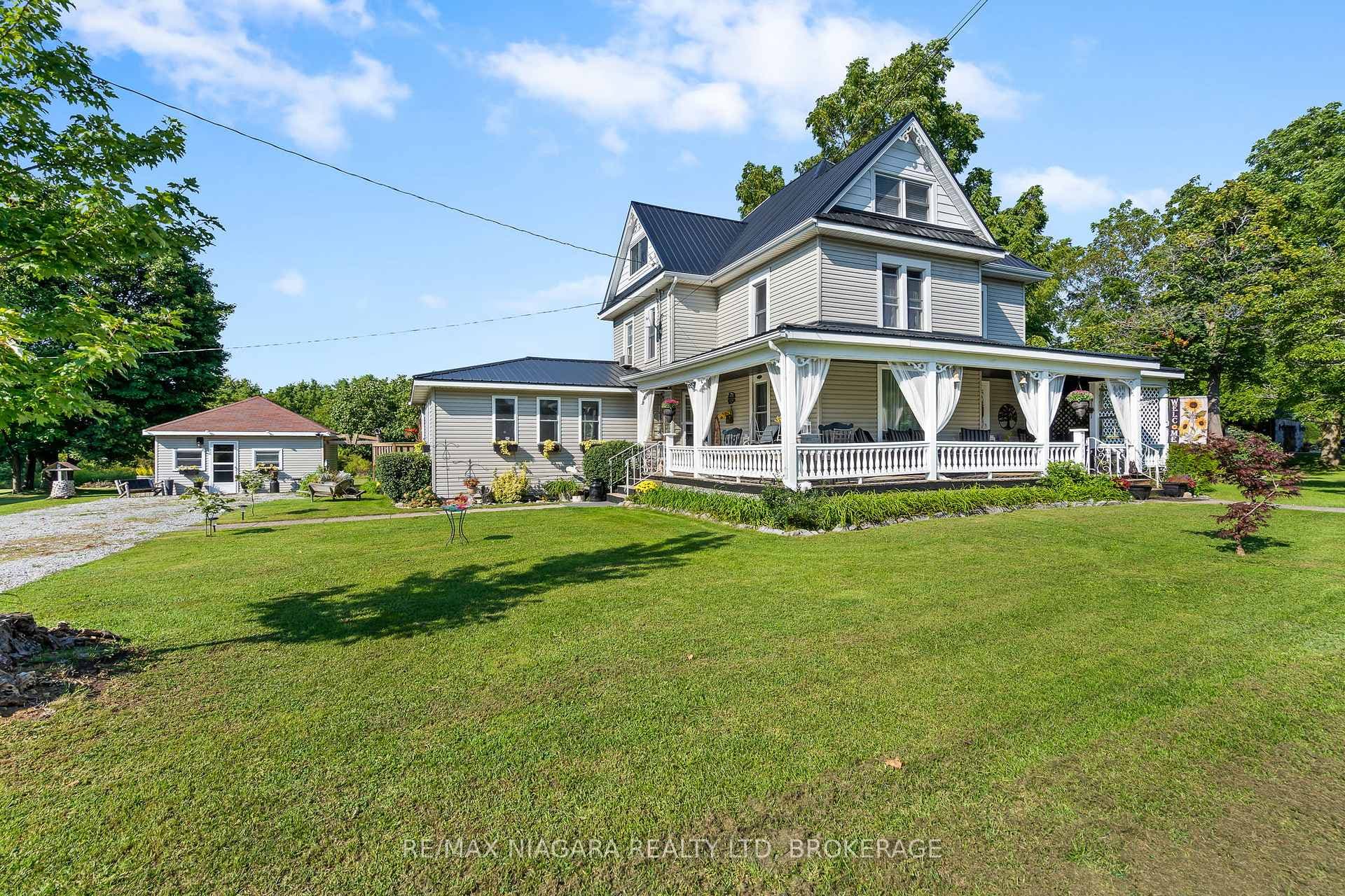 11562 Lakeshore Road