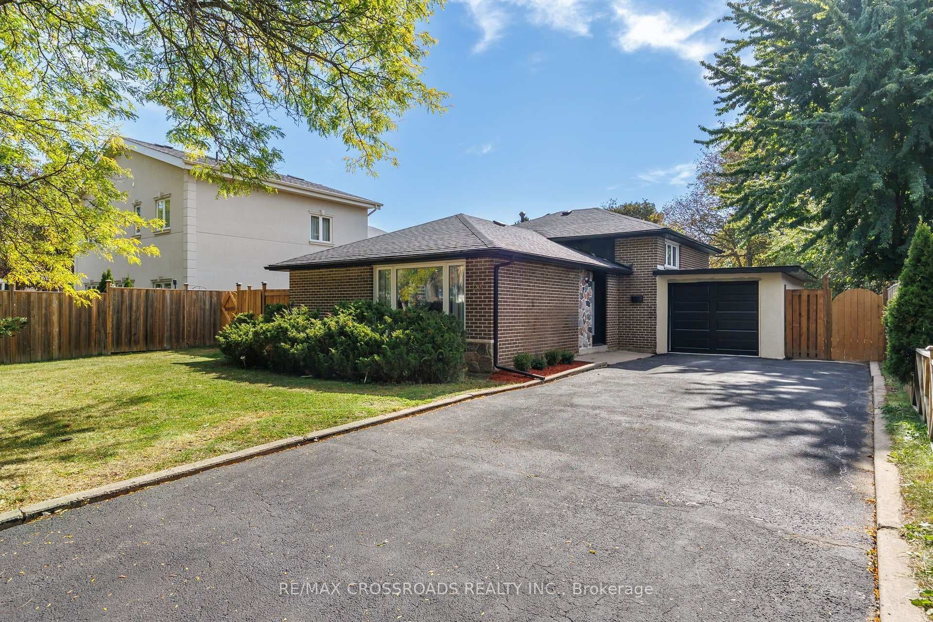 184 Laverock Avenue