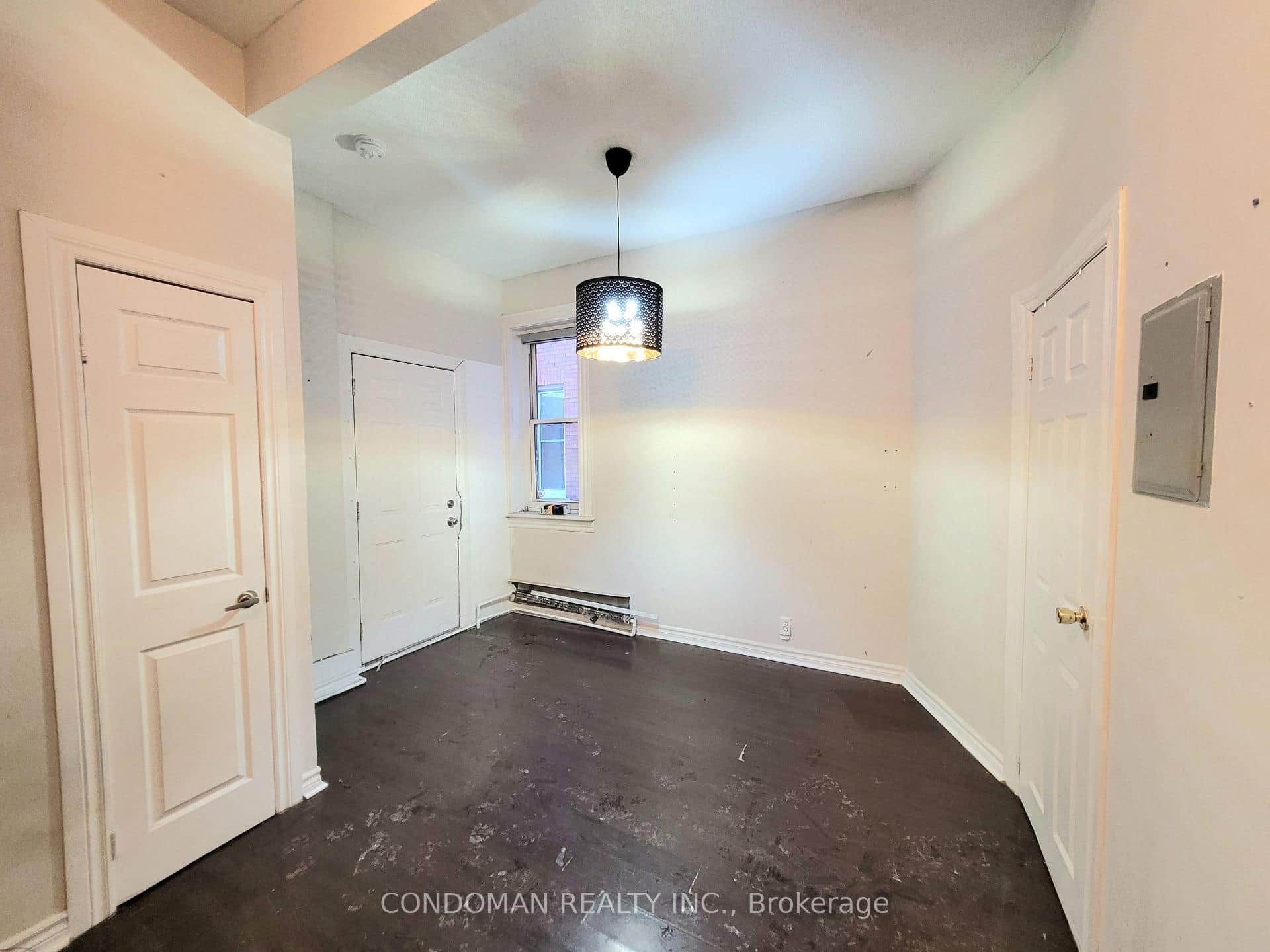 135 John Street Unit 4