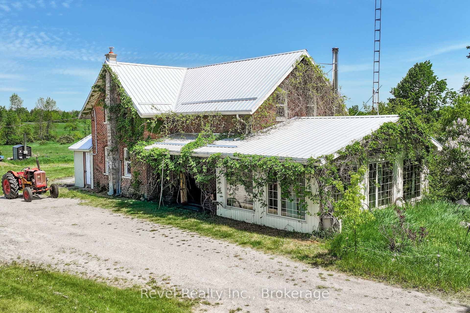 203 Somerville Concession 5 Road