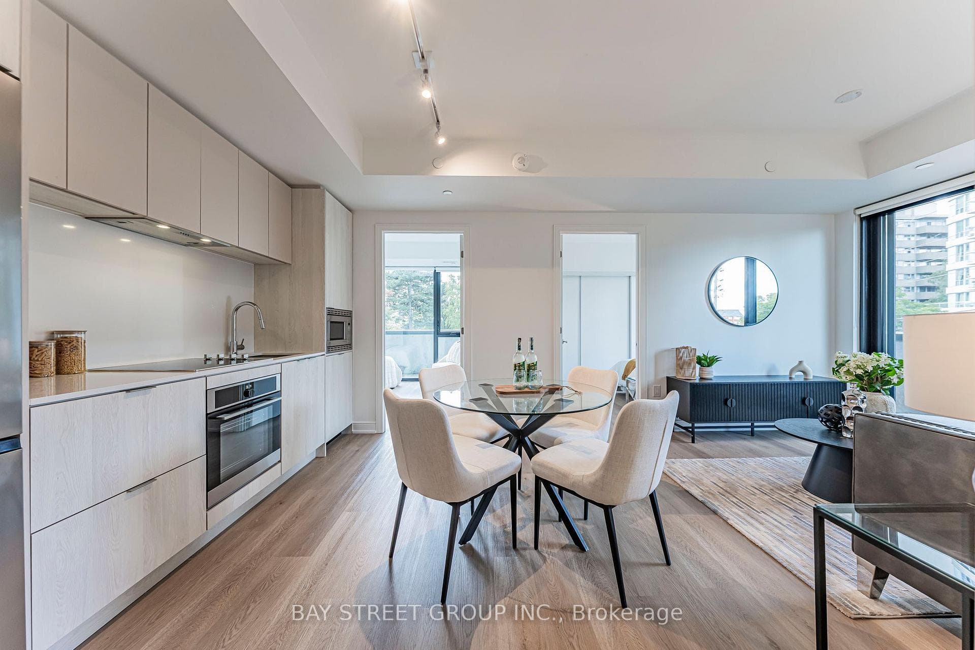 3009 Novar Road Unit 220