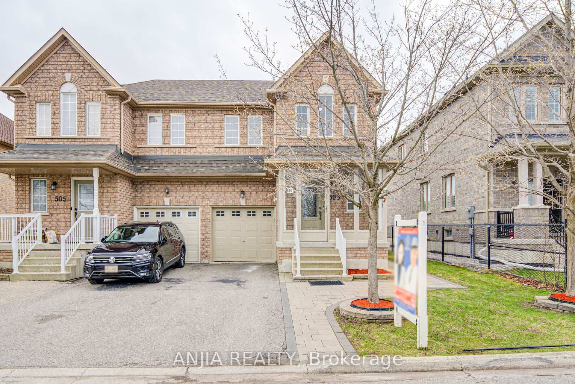 503 Caboto Trail