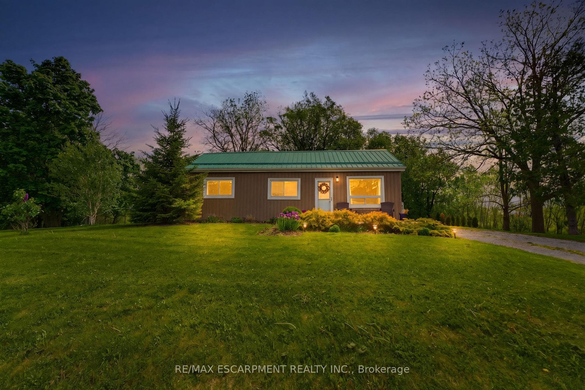 1390 Mckenzie Road