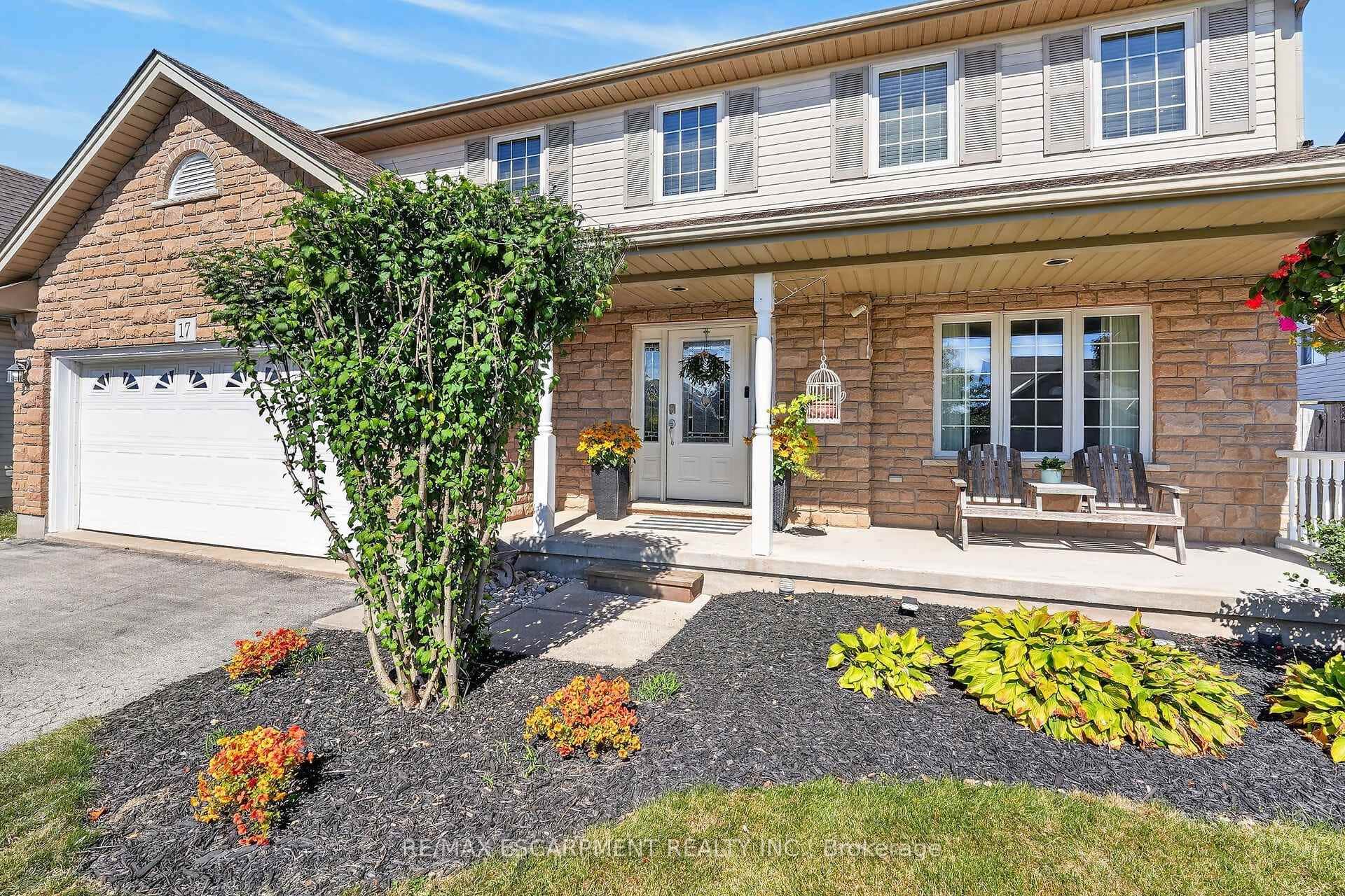 17 Cherry Avenue