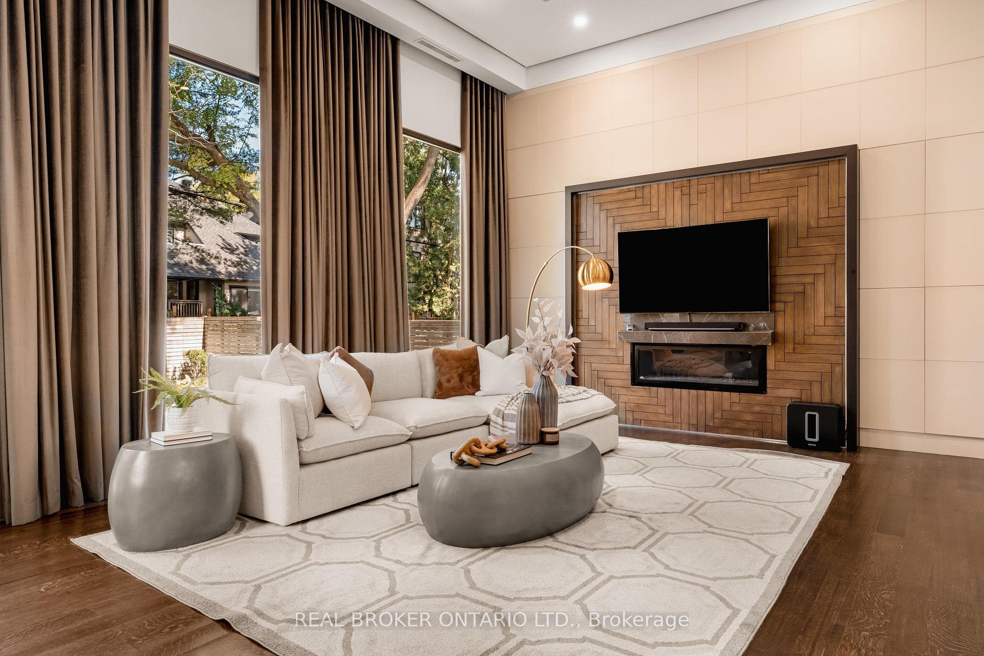 436 Glengarry Avenue