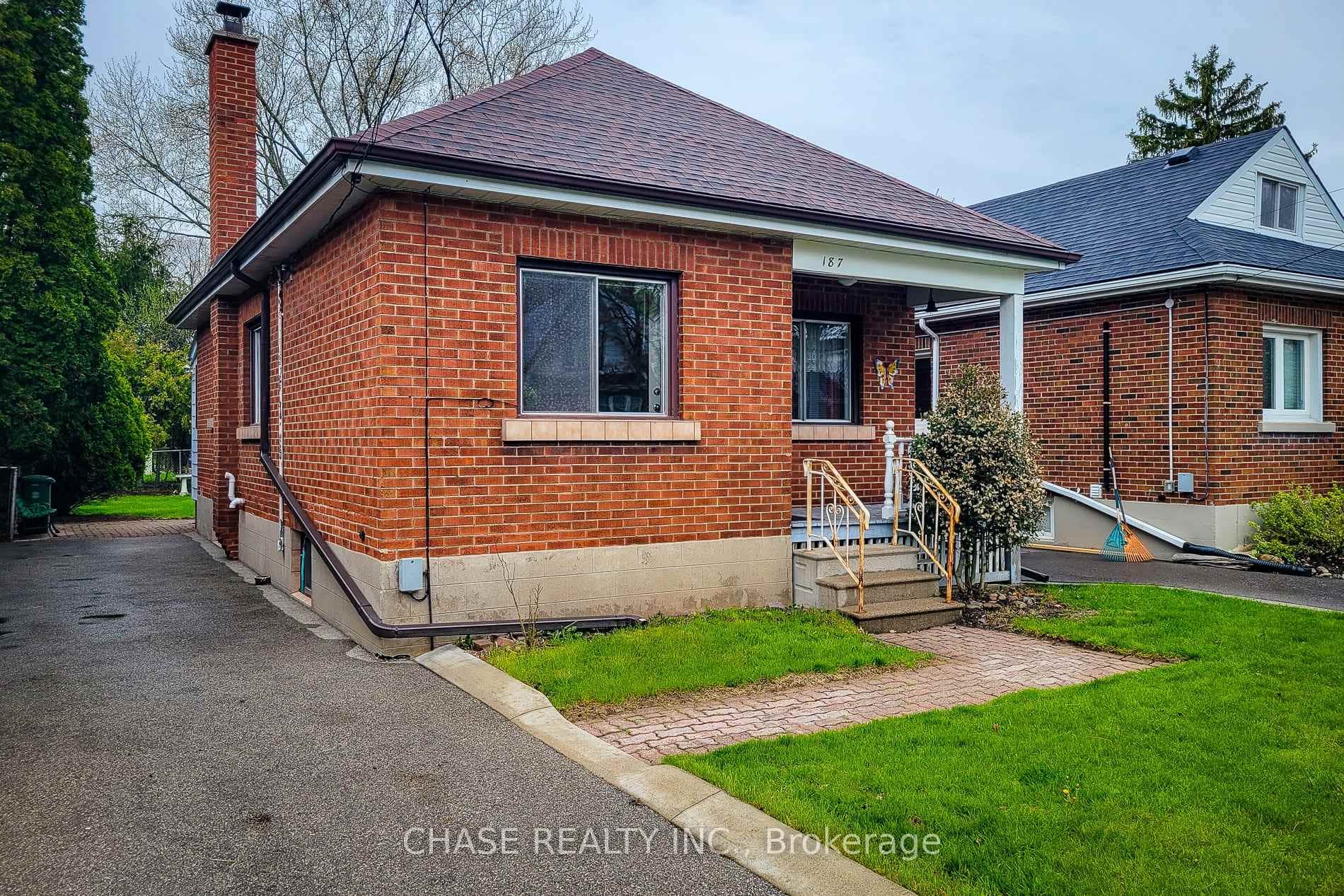 187 Paradise Road