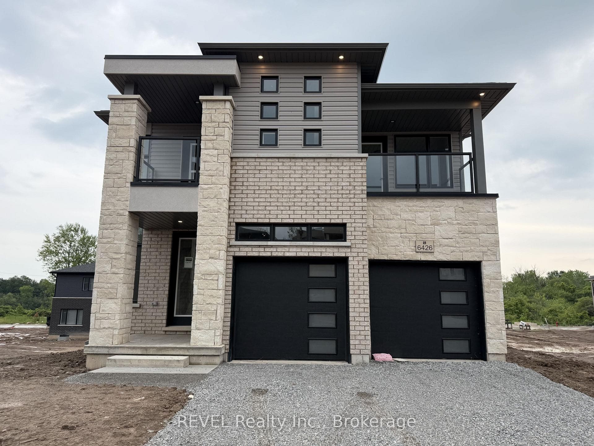 6426 SUNSHINE Common