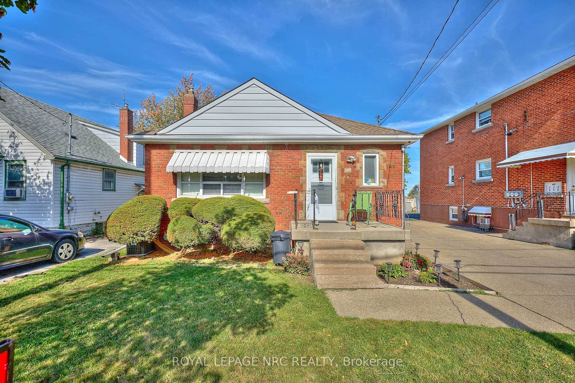 Welcome to 102 Townline Rd. W....
