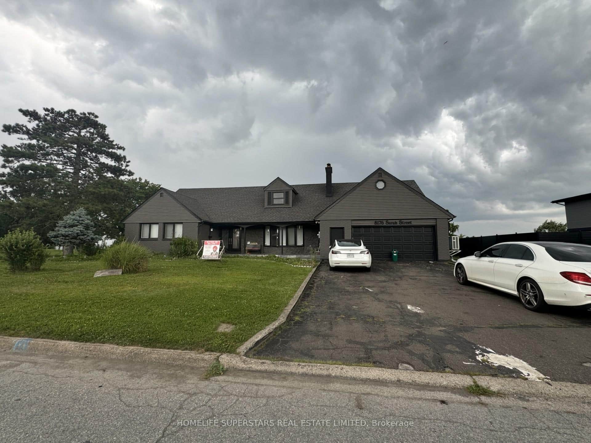 8176 Sarah Street