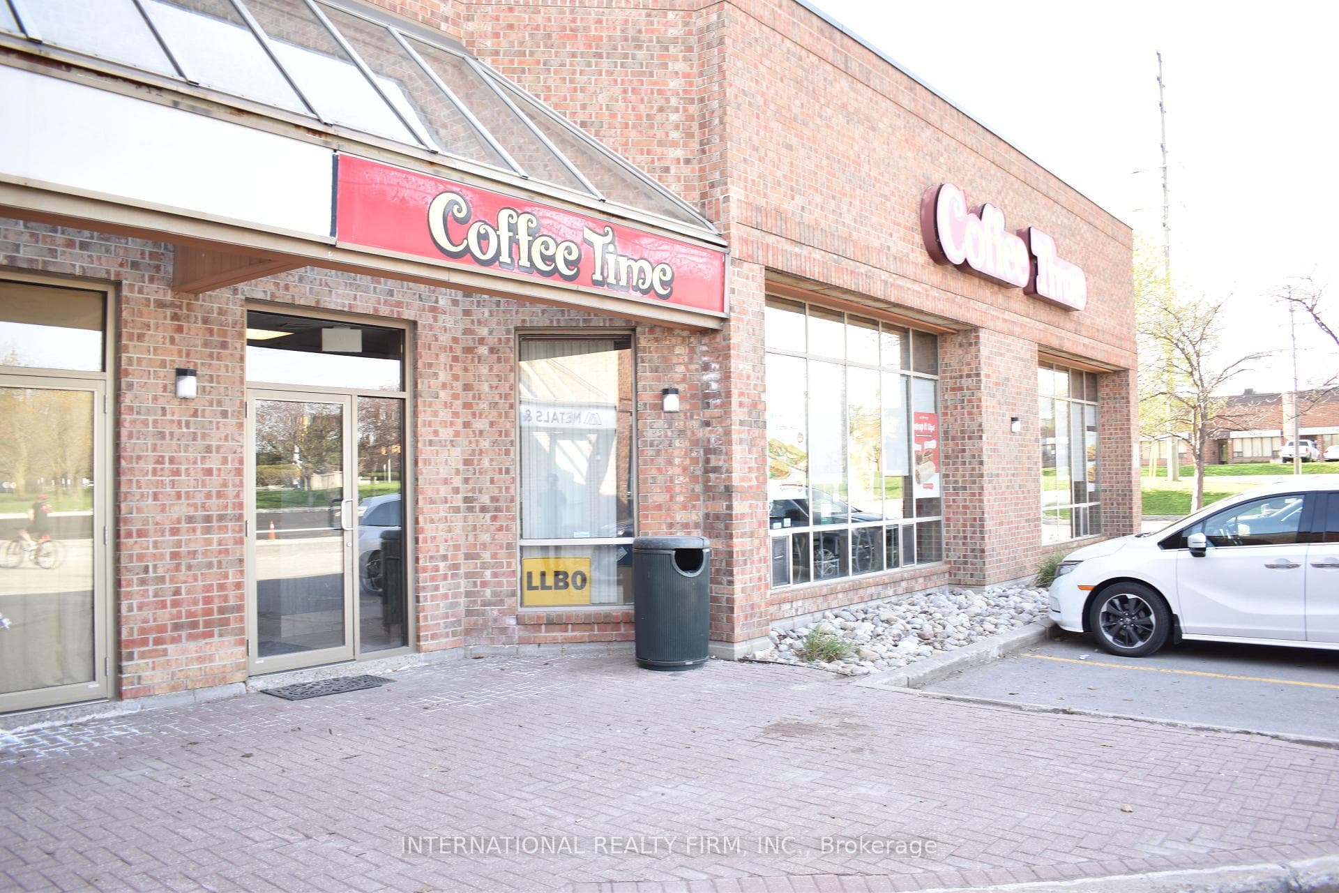15 Connie Crescent Unit 6