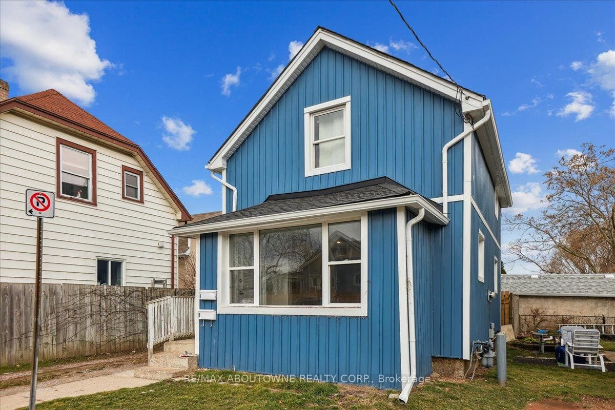 19 Seneca Street