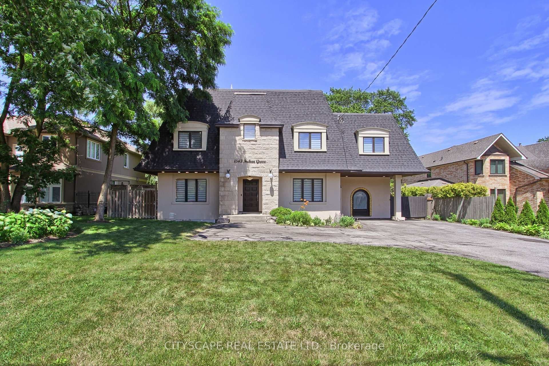 1543 Indian Grove