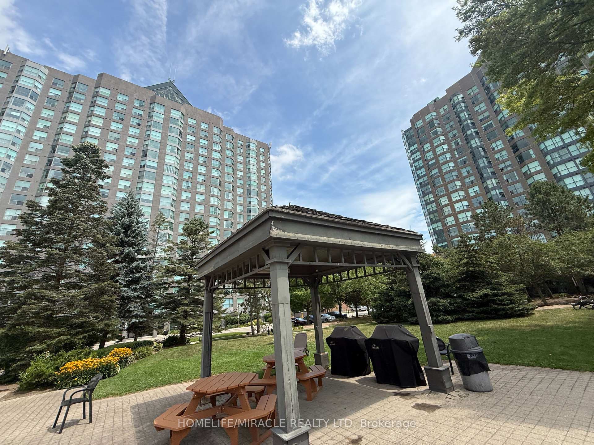2177 Burnhamthorpe Road Unit 609