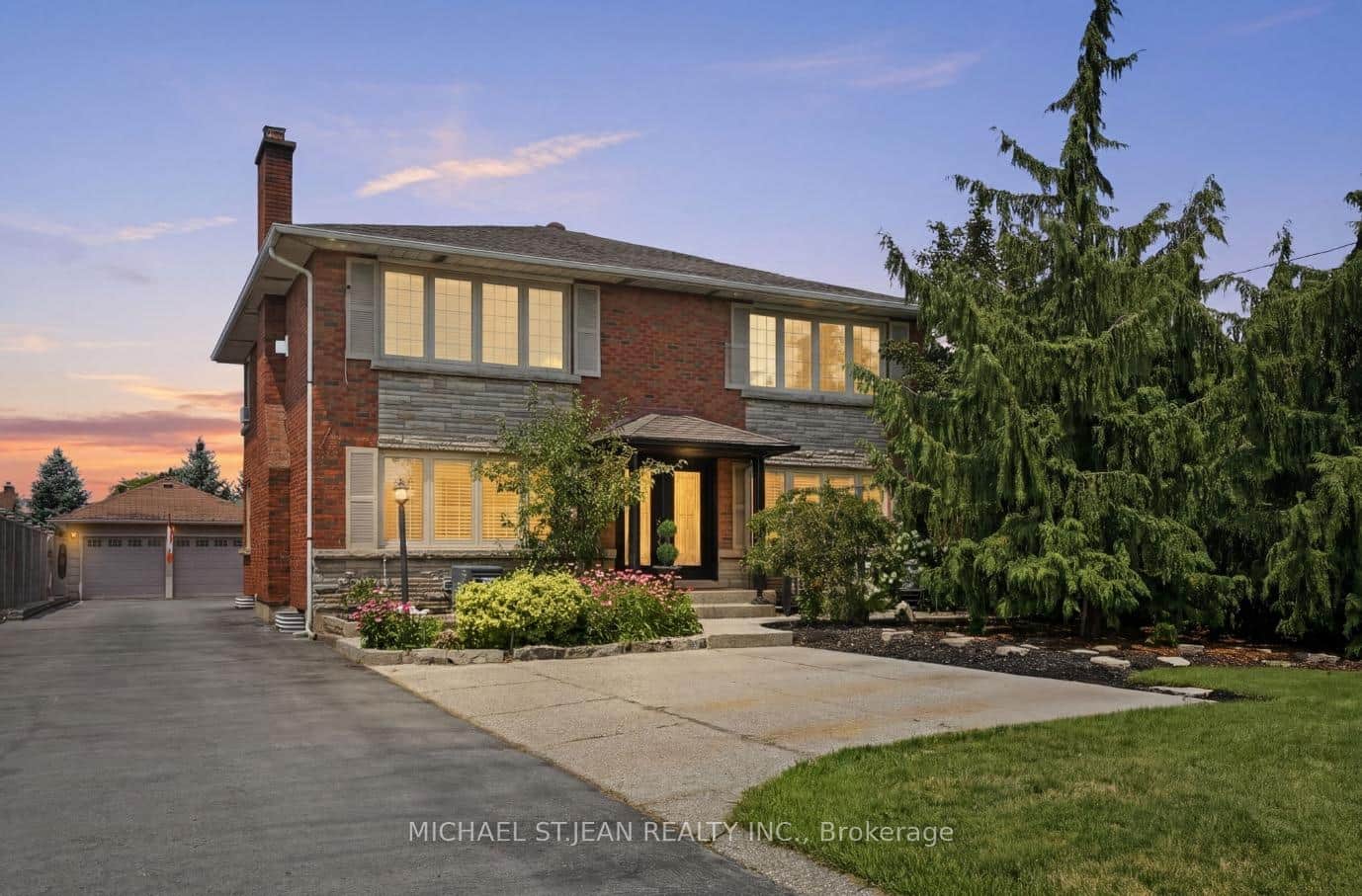 33 Centennial Parkway