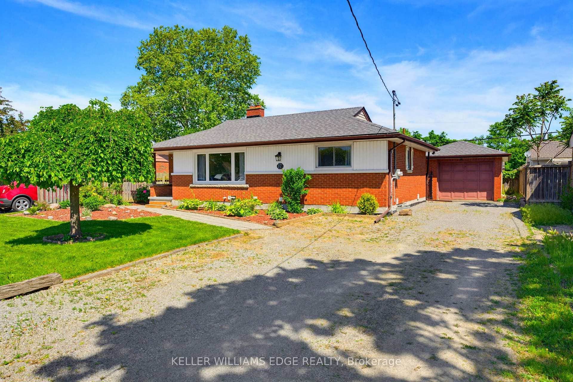 17 Broadmore Avenue