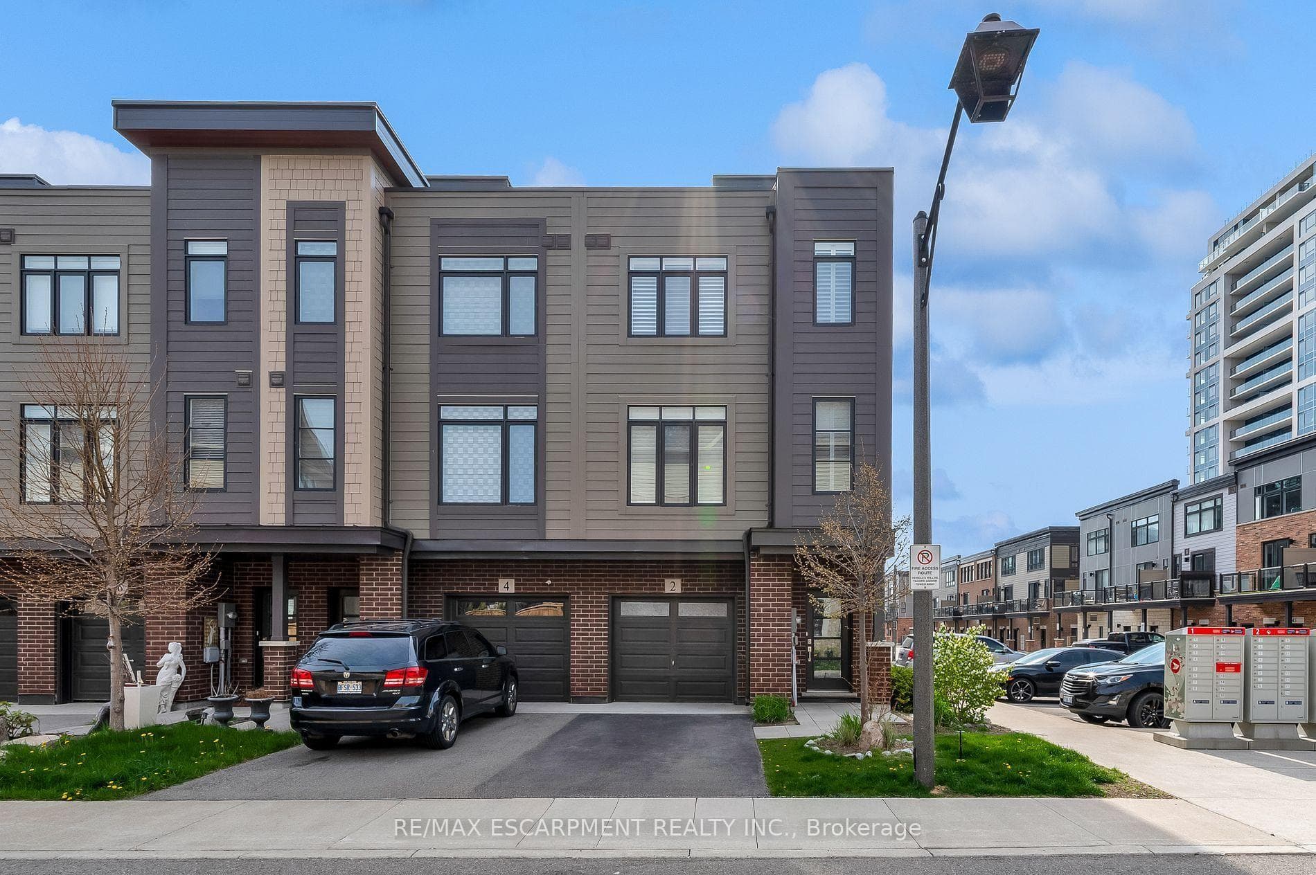2 WATERVIEW Lane