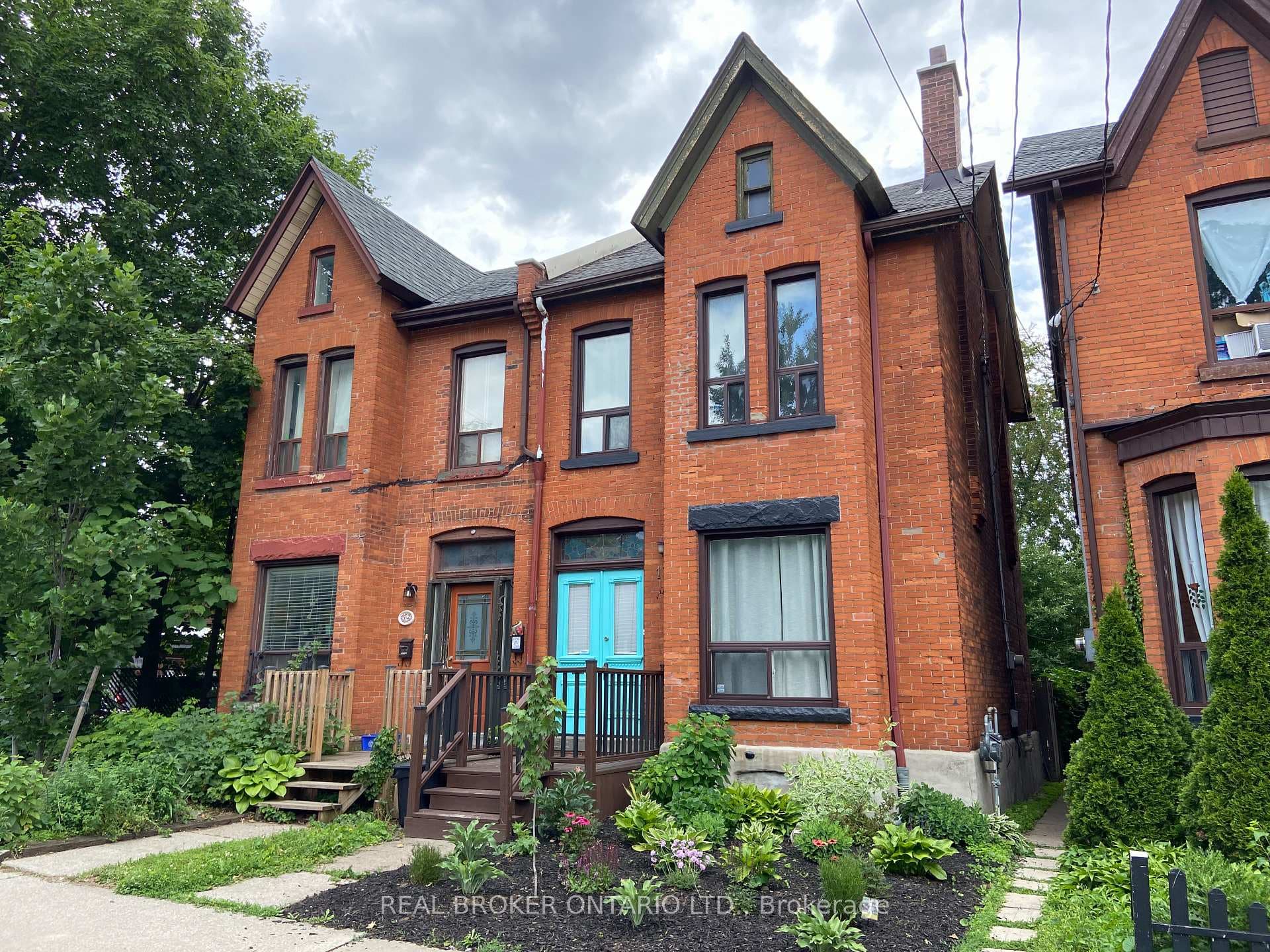 132 Grant Avenue