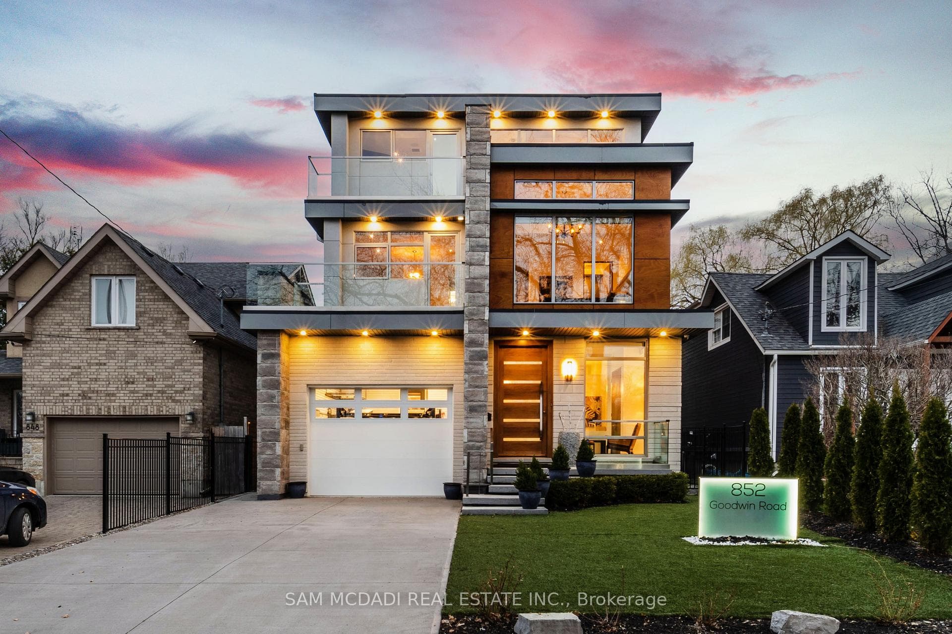 852 Goodwin Road
