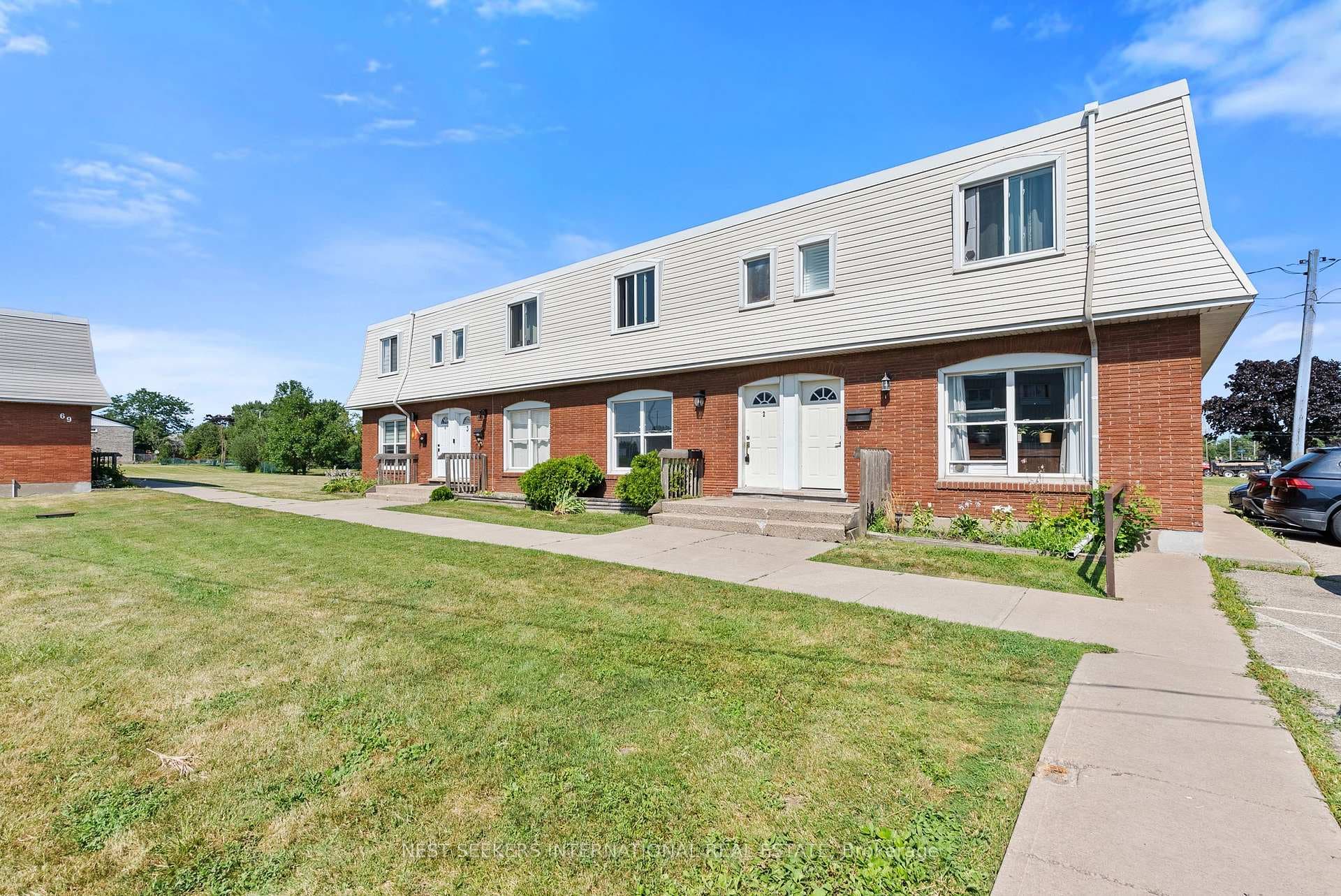 67 Hagey Avenue Unit 2