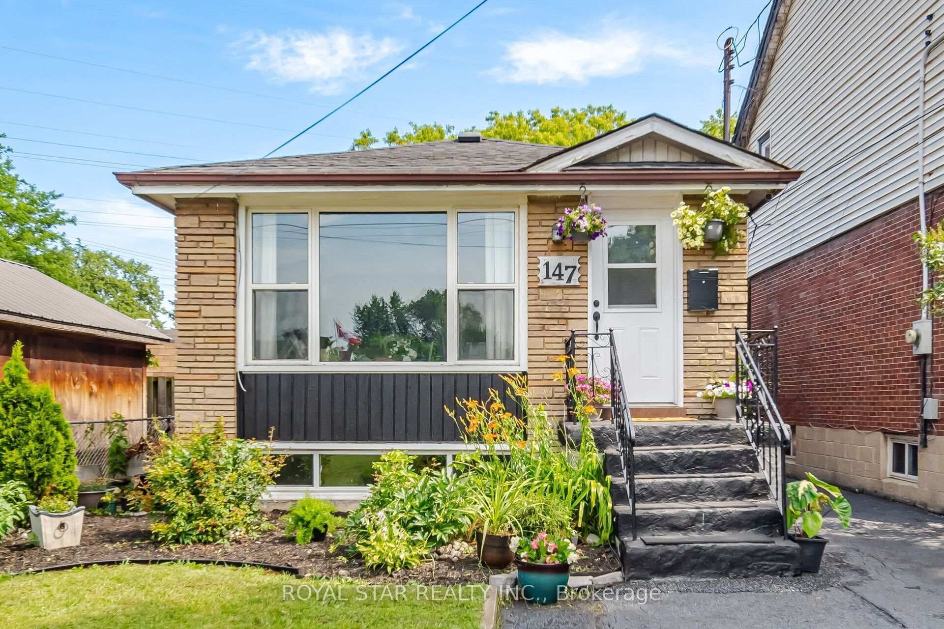 147 Grace Avenue