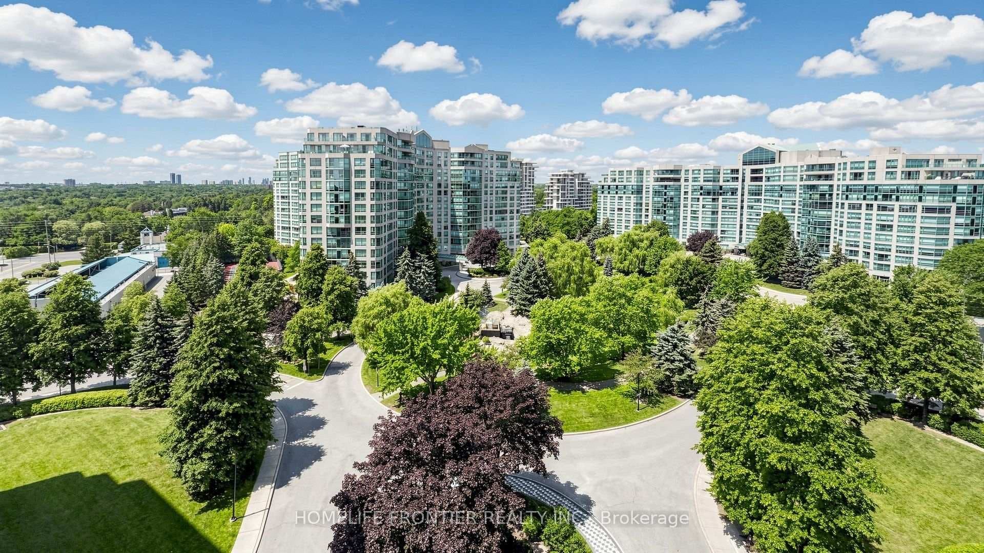 7825 Bayview Avenue Unit 1016