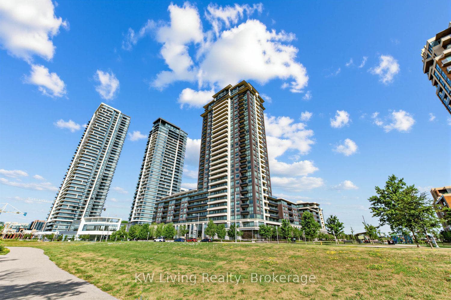 15 Water Walk Drive Unit 711