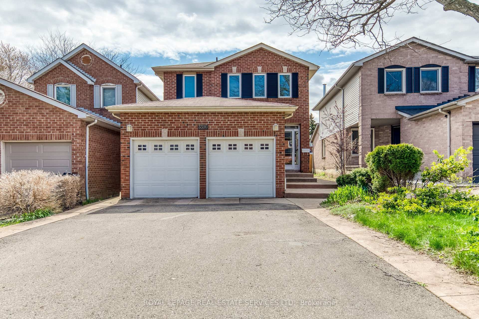 3390 Chartrand Crescent