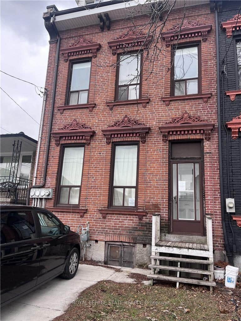 223 Park Street