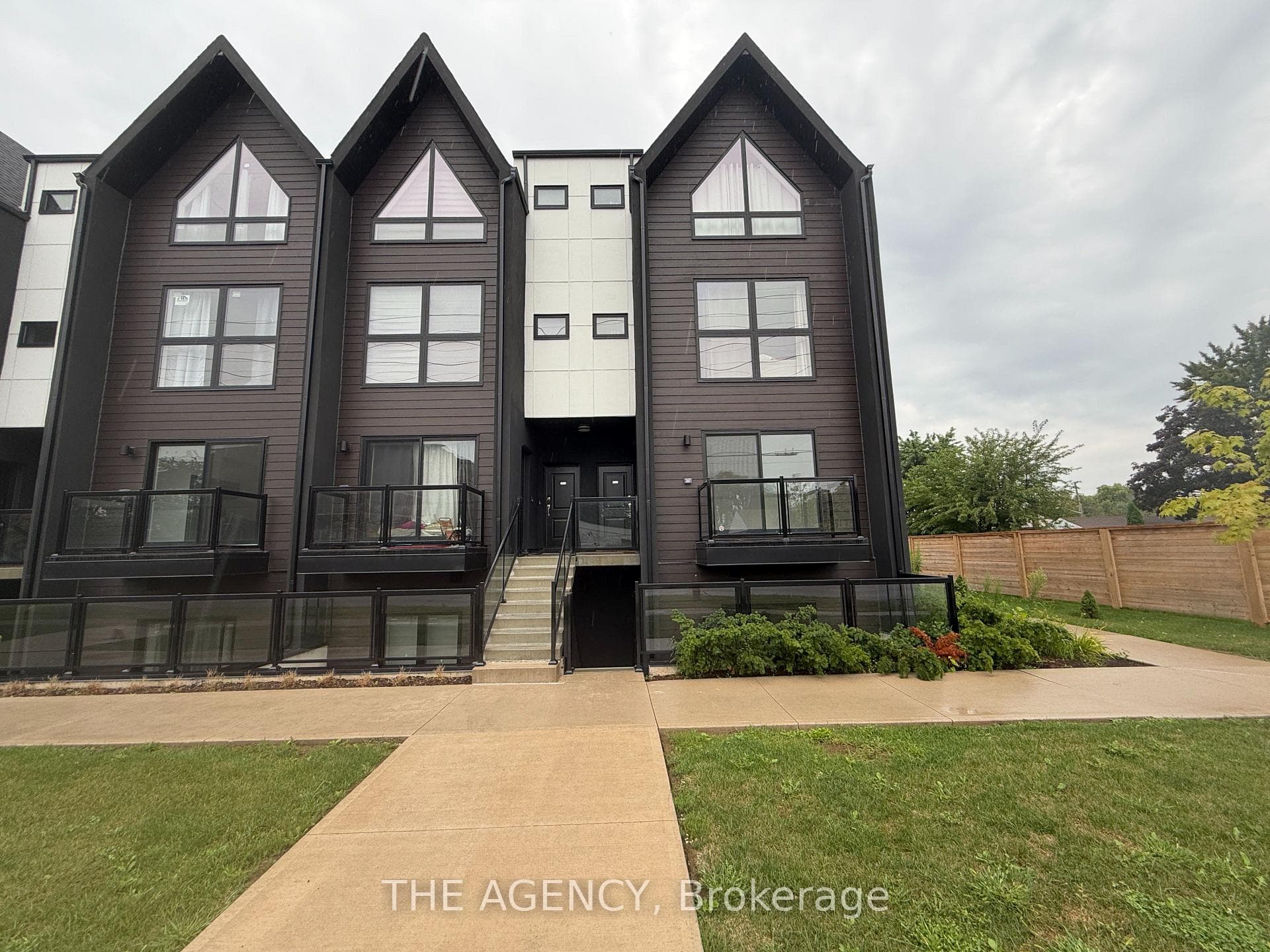 7277 Wilson Crescent Unit 206