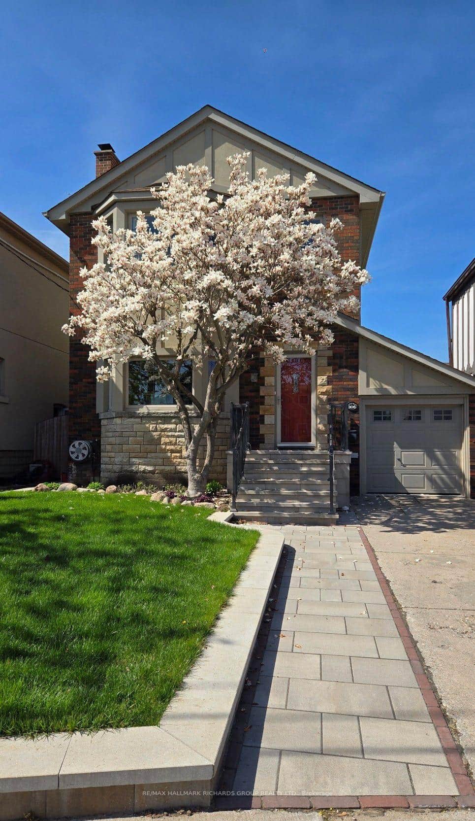 306 Westwood Avenue