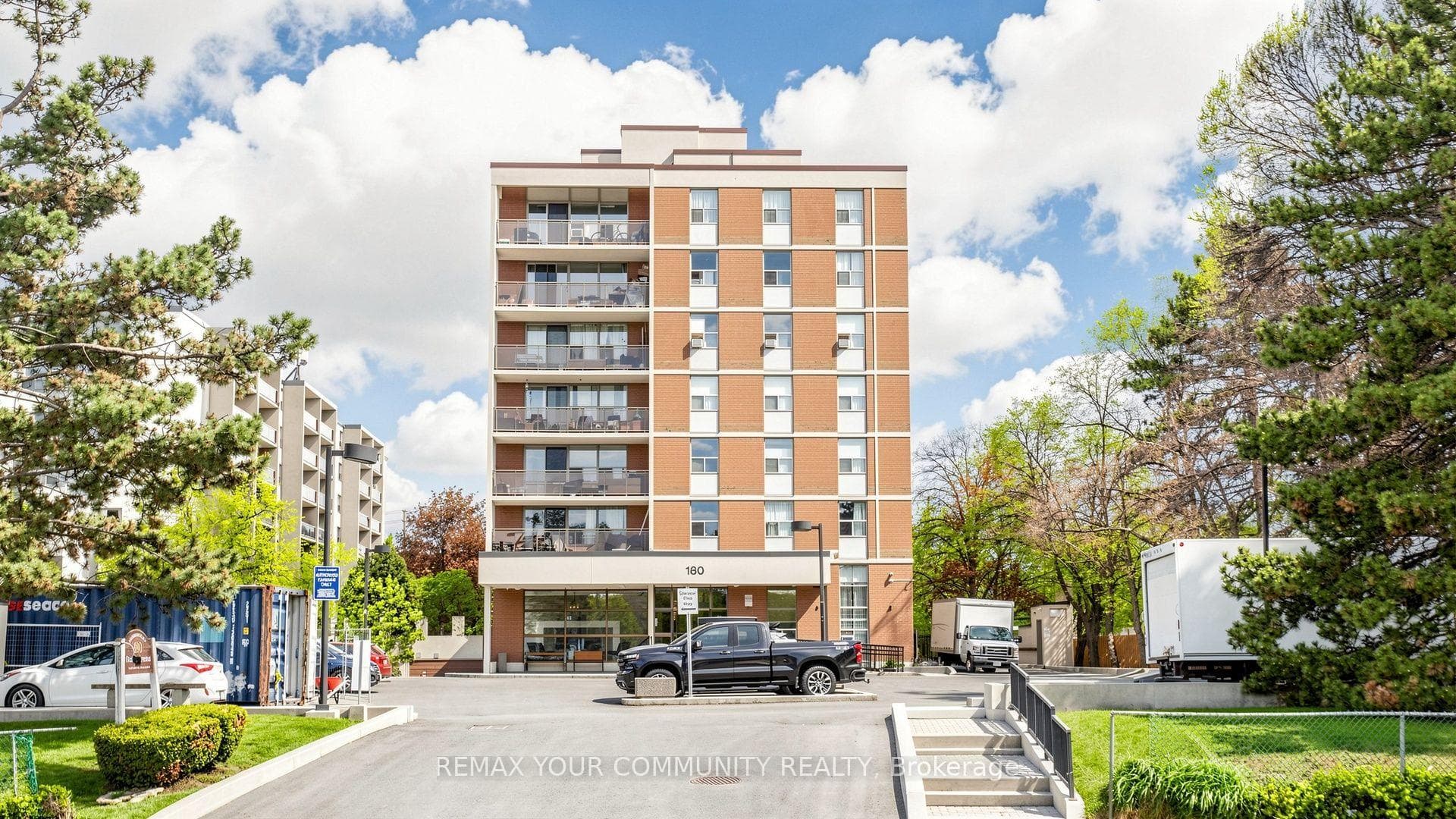 180 Dudley Avenue Unit 8