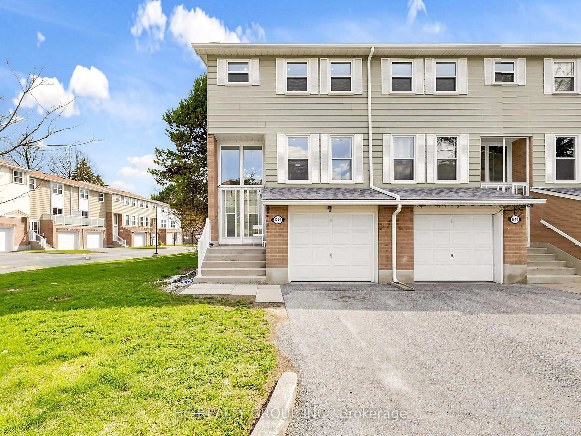 1742 John Street Unit 36