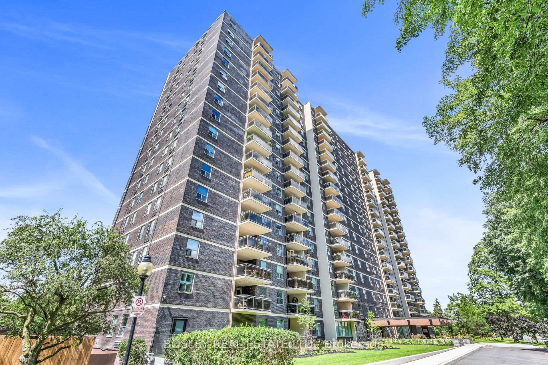 966 Inverhouse Drive Unit 112