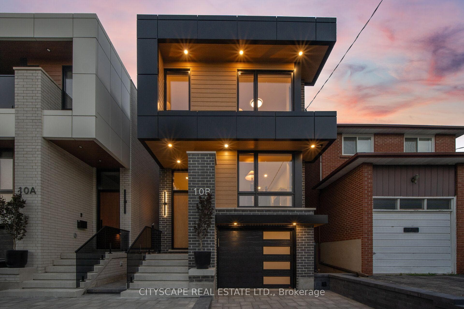 10B Holmstead Avenue