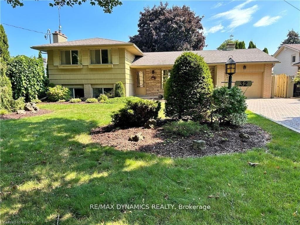 32 MISSISSAUGA Road Unit lower