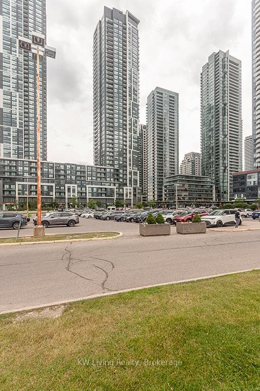 4065 Brickstone Mews Unit 1502