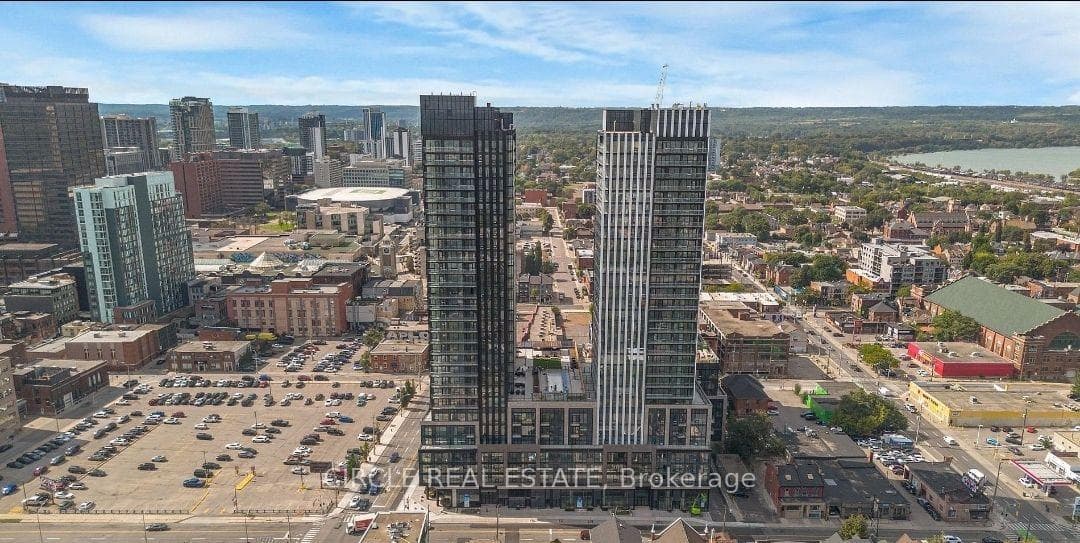 91 John Street Unit 903
